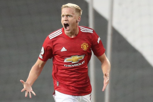 Donny van de Beek in action for Manchester United