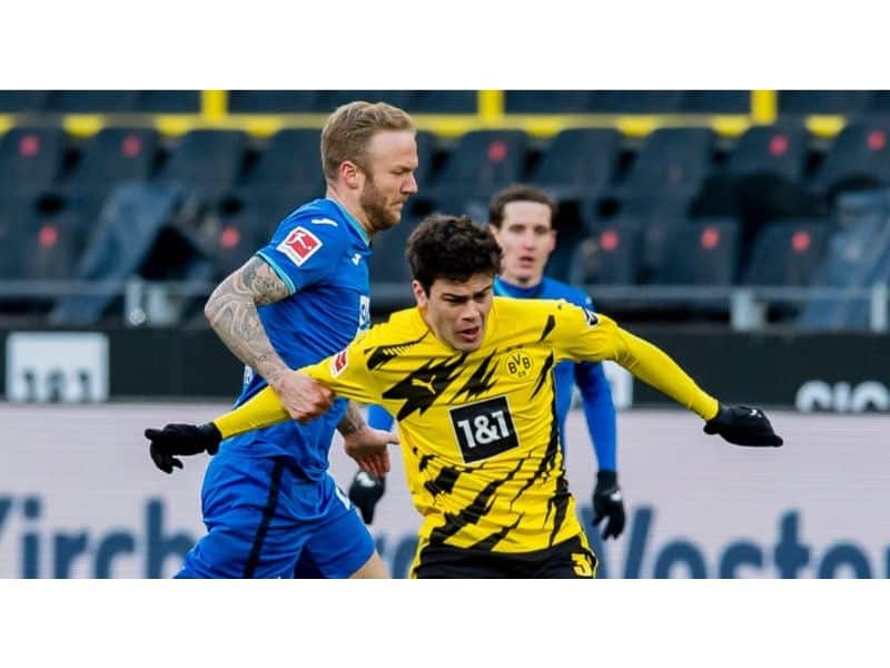 Giovanni Reyna [Image Source: Alexandre Simoes/Borussia Dortmund/Getty Images]