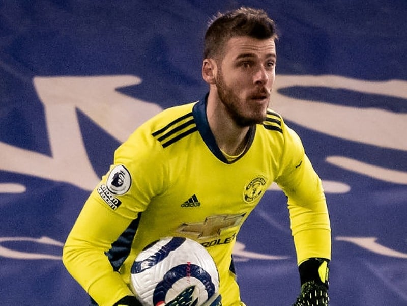 David de Gea of Manchester United in action during the Premier League match between Chelsea and Manchester United at Stamford Bridge on February 28, 2021 in London, United Kingdom. Sporting stadiums around the UK remain under strict restrictions due to the Coronavirus Pandemic as Government social distancing laws prohibit fans inside venues resulting in games being played behind closed doors. (Photo by Ash Donelon/Manchester United via Getty Images)