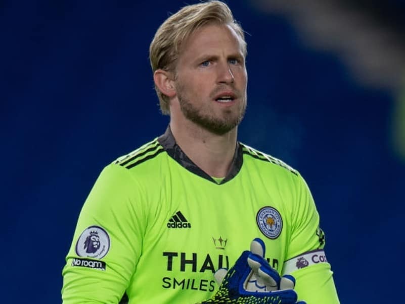 Leicester City's Kasper Schmeichel during the Premier League match between Brighton & Hove Albion and Leicester City at American Express Community Stadium on March 6, 2021 in Brighton, United Kingdom. (Photo by David Horton - CameraSport via Getty Images)