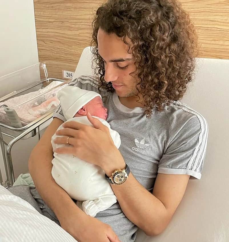 Matteo Guendouzi with daughter