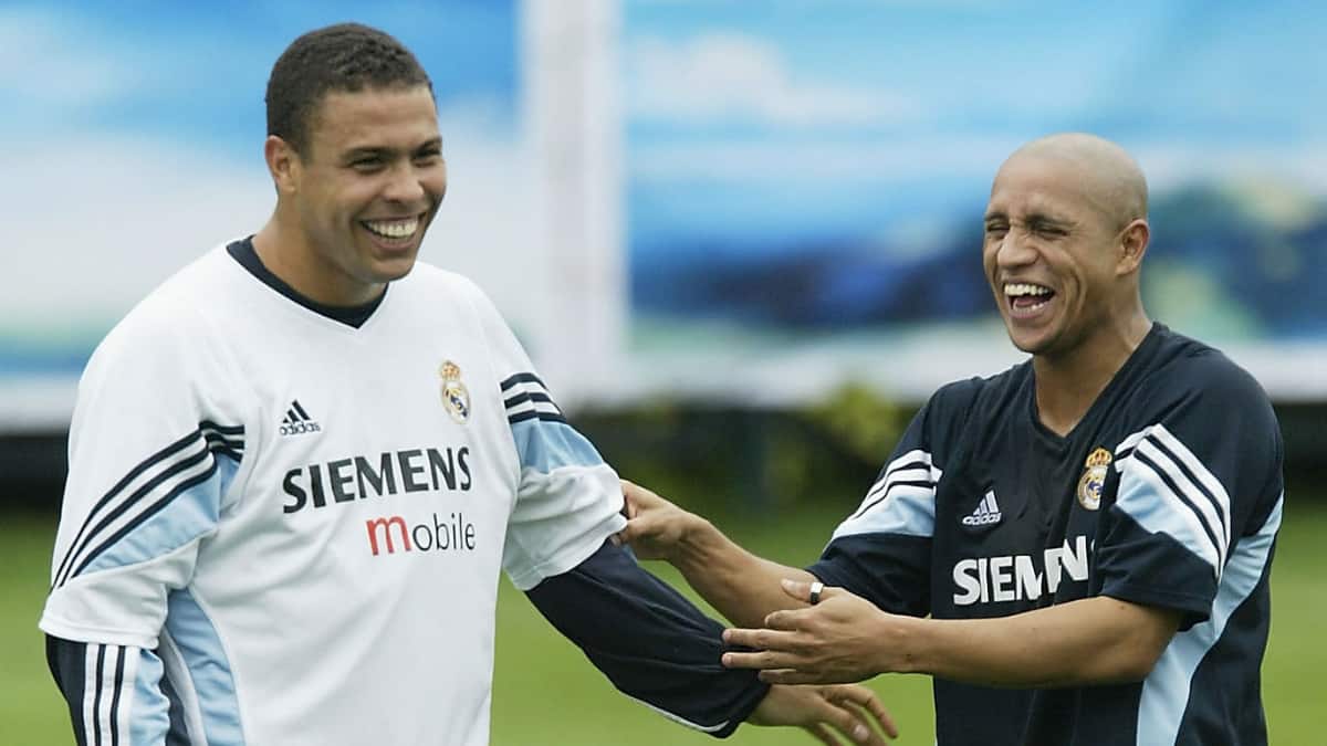 Роналдо и Роберто Карлос в составе «Реал Мадрид» (Фото - Alex Livesey/Getty Images)