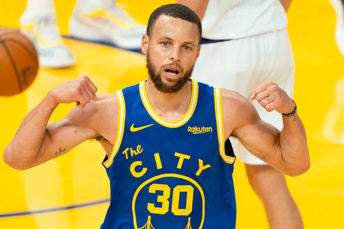 Stephen Curry named as GOAT by legendary rapper