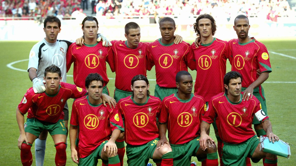 Сборная Португалии на Евро - 2004 (фото - AgonaSport)
