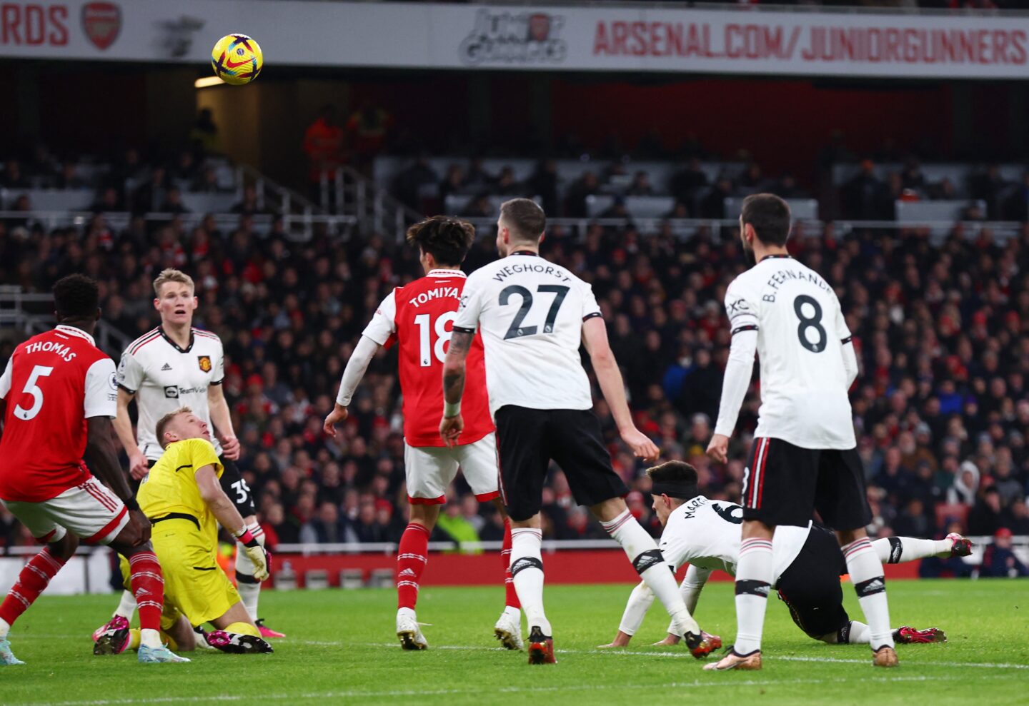 Dimitar Berbatov makes predictions on Chelsea vs Nottingham Forest and Arsenal vs Manchester United